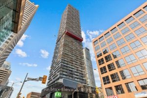 1-bedroom condo apartment for rent in Toronto — 1310 - 8 Eglinton Avenue E