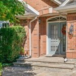 2-bedroom duplex home for sale in Mississauga — 1329 Clarkson Road N (Photo 4)