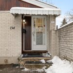 4-bedroom detached home for sale in Kitchener — 134 Pepperwood Crescent (Photo 3)