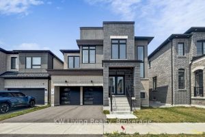 4-bedroom detached home for sale in Whitchurch-stouffville — 136 Wesmina Avenue