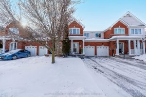3-bedroom att/row/townhouse for sale in Oshawa — 1362 Livesey Court