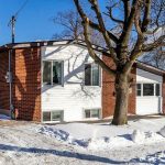 3-bedroom detached home for sale in Oshawa — 1377 Cedar Street (Photo 1)