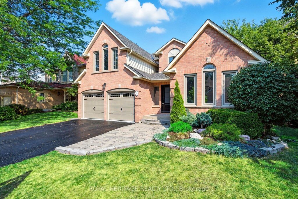4-bedroom detached home for sale in Whitby — 14 Balsdon Crescent (Photo 1)
