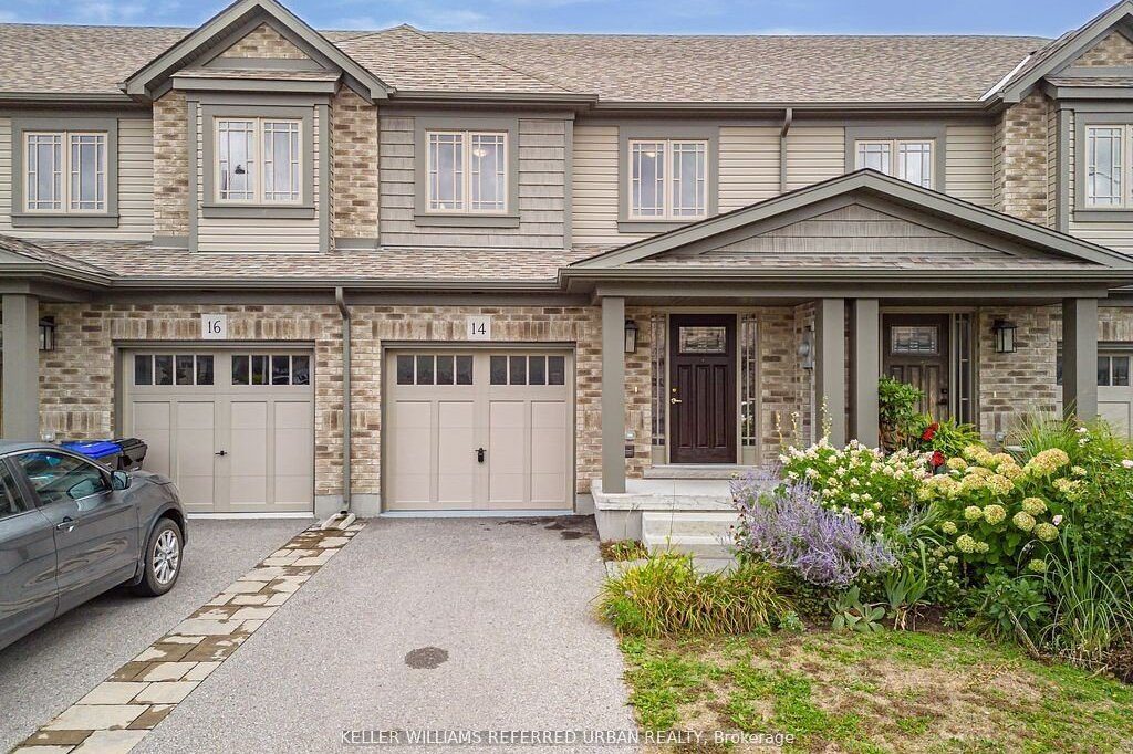 3-bedroom att/row/townhouse for sale in Collingwood — 14 Foley Crescent (Photo 1)
