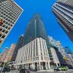 2-bedroom condo apartment for rent in Toronto — 1407 - 955 Bay Street (Photo 1)