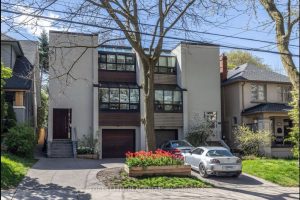 3-bedroom semi-detached home for sale in Toronto — 143 Hillsdale Avenue E