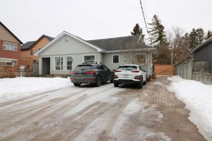 2-bedroom detached home for rent in Collingwood — 150 Fourth Street W