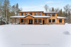 4-bedroom detached home for sale in Ottawa — 150 Maclarens Side Road