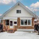 4-bedroom detached home for sale in Kitchener — 151 Courtland Avenue E (Photo 1)