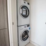 1-bedroom condo apartment for rent in Toronto — 1524 - 8 Hillsdale Avenue E (Photo 5)