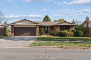 3-bedroom detached home for sale in Peterborough — 1551 Cherryhill Road