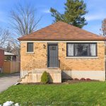 2-bedroom detached home for sale in Cobourg — 156 Spencer Street E (Photo 1)