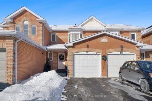 3-bedroom att/row/townhouse for sale in Whitby — 16 Creekwood Crescent