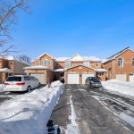 3-bedroom att/row/townhouse for sale in Whitby — 16 Creekwood Crescent (Photo 3)