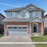 4-bedroom detached home for sale in Brantford — 16 Cumberland Street (Photo 1)