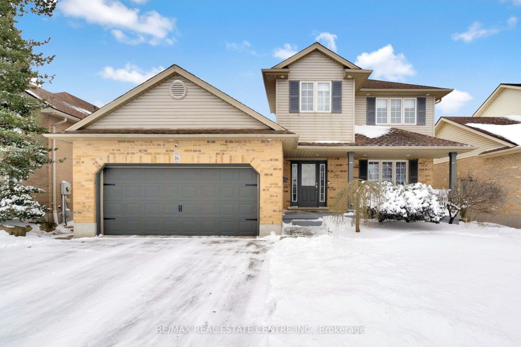 3-bedroom detached home for sale in St. Thomas — 16 Falconridge Court (Photo 1)
