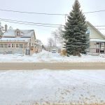 4-bedroom detached home for sale in Lambton Shores — 16 Ontario Street N (Photo 1)