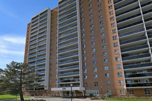 2-bedroom condo apartment for rent in Toronto — 1601 - 270 Palmdale Drive