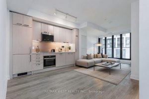 1-bedroom condo apartment for rent in Toronto — 1606 - 20 Soudan Avenue