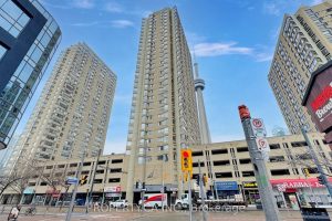 2-bedroom condo apartment for sale in Toronto — 1606 - 260 Queens Quay W