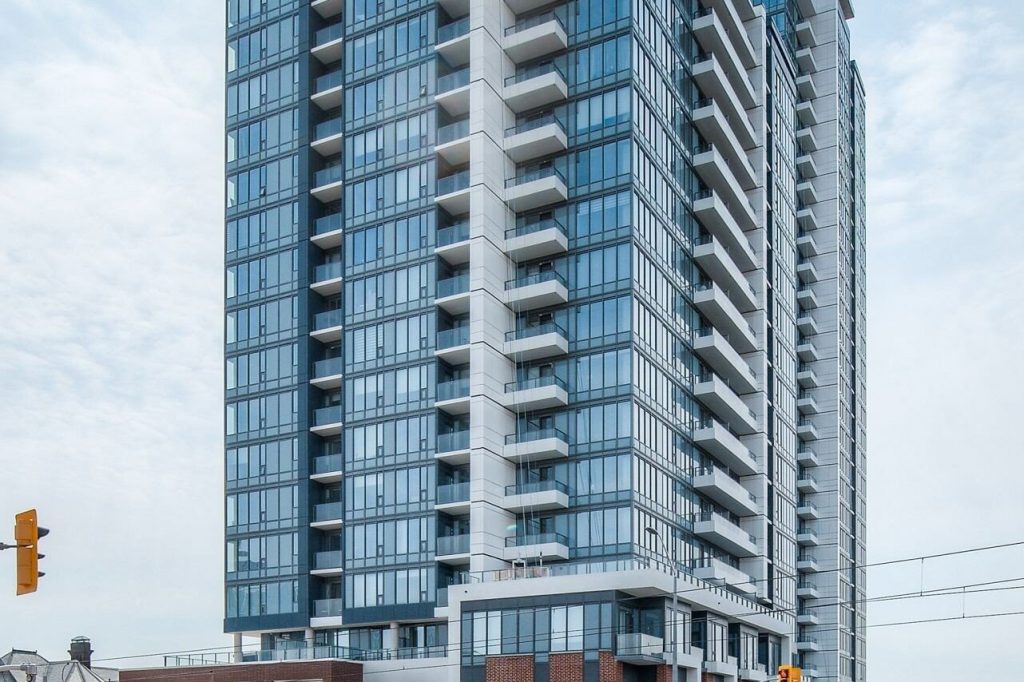 1-bedroom condo apartment for rent in Kitchener — 1610 - 15 Wellington Street S (Photo 1)