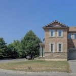 4-bedroom semi-detached home for rent in Vaughan — 163 Fairlane Crescent (Photo 3)