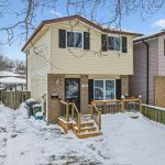 3-bedroom detached home for sale in Guelph — 164 Hadati Road (Photo 2)