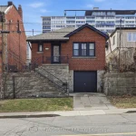 2-bedroom detached home for sale in Hamilton — 164 West 19th Street (Photo 3)