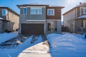 4-bedroom detached home for sale in Carleton Place — 17 Fanning Street