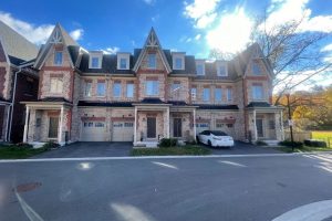 3-bedroom att/row/townhouse for sale in Vaughan — 17 Mcconaghy Court