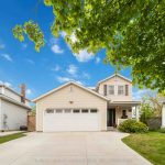 3-bedroom detached home for sale in Thorold — 17 Rannie Court (Photo 2)