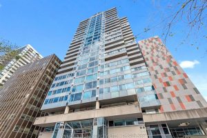 2-bedroom condo apartment for rent in Ottawa — 1701 - 160 George Street