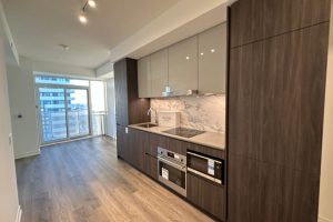 1-bedroom condo apartment for rent in Vaughan — 1701 - 8 Interchange Way