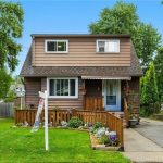 3-bedroom home for sale in Hamilton — 172 Adair Avenue North (Photo 1)