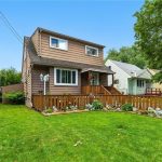 3-bedroom home for sale in Hamilton — 172 Adair Avenue North (Photo 3)