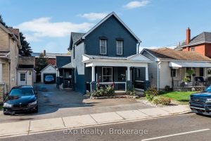 4-bedroom detached home for sale in Brantford — 174 William Street