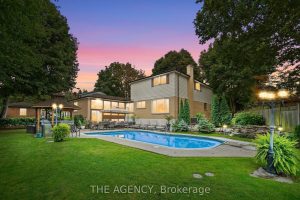 4-bedroom detached home for sale in Richmond Hill — 178 Millpond Court