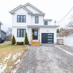 3-bedroom detached home for sale in Fort Erie — 18 Parkview Avenue (Photo 1)