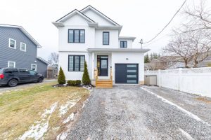 3-bedroom detached home for sale in Fort Erie — 18 Parkview Avenue