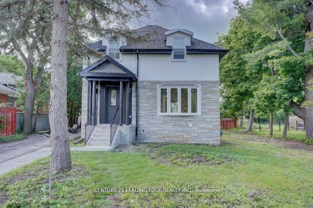 3-bedroom detached home for sale in Belleville — 18 Ritchie Avenue (Photo 1)