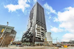 1-bedroom condo apartment for rent in Toronto — 1805 - 170 Bayview Avenue
