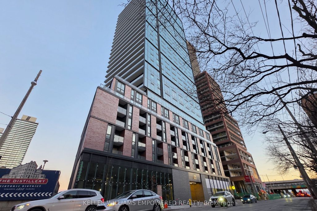 2-bedroom condo apartment for rent in Toronto — 1808 - 35 Parliament Street (Photo 1)
