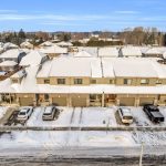 3-bedroom att/row/townhouse for sale in Centre Wellington — 181 Halls Drive (Photo 2)