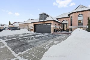 3-bedroom detached home for sale in Oshawa — 1814 Edenwood Drive
