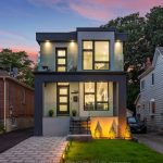 4-bedroom detached home for sale in Toronto — 186 Oak Park Avenue (Photo 1)