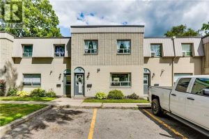 3-bedroom home for sale in Ingersoll — 19 - 271 Thames Street