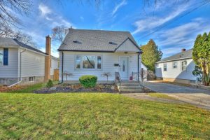 2-bedroom detached home for sale in St. Catharines — 19 Else Street N
