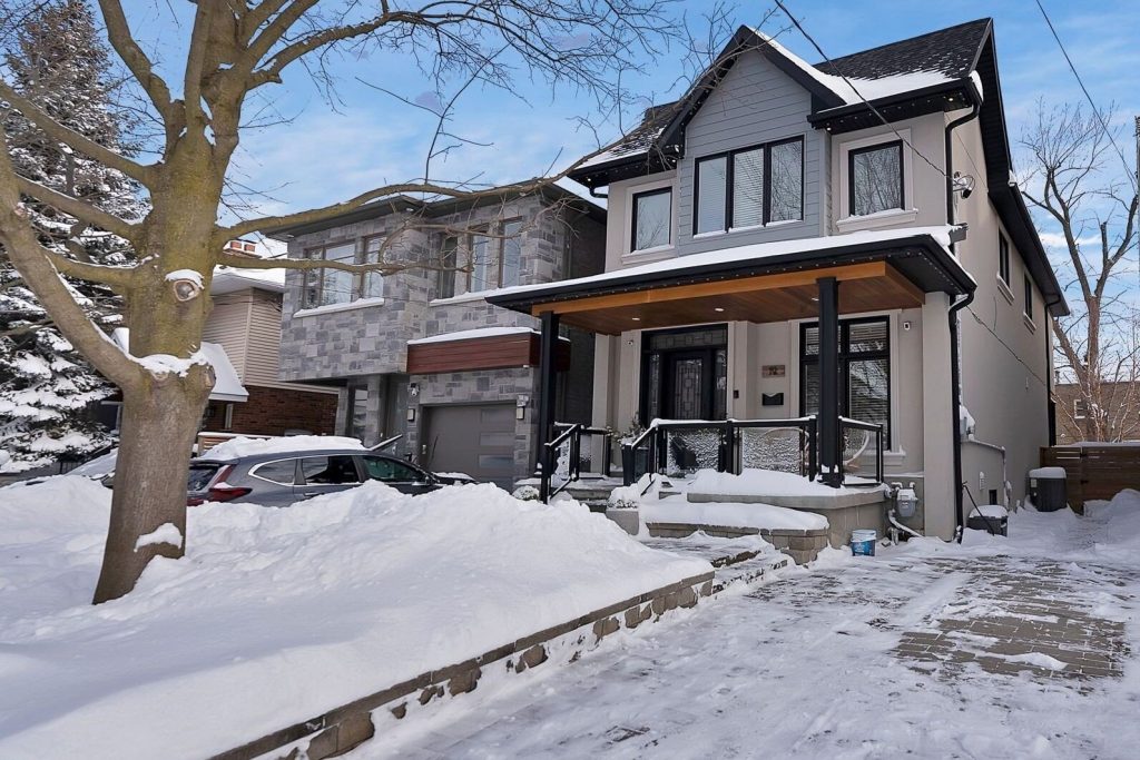 4-bedroom detached home for sale in Toronto — 19 Red Deer Avenue (Photo 1)