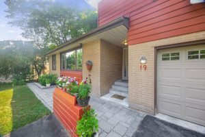 2-bedroom detached home for sale in Toronto — 19 Talwood Drive