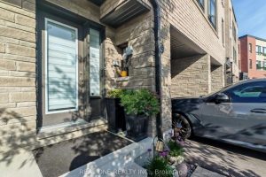 4-bedroom att/row/townhouse for sale in Toronto — 19 Woodstream Drive